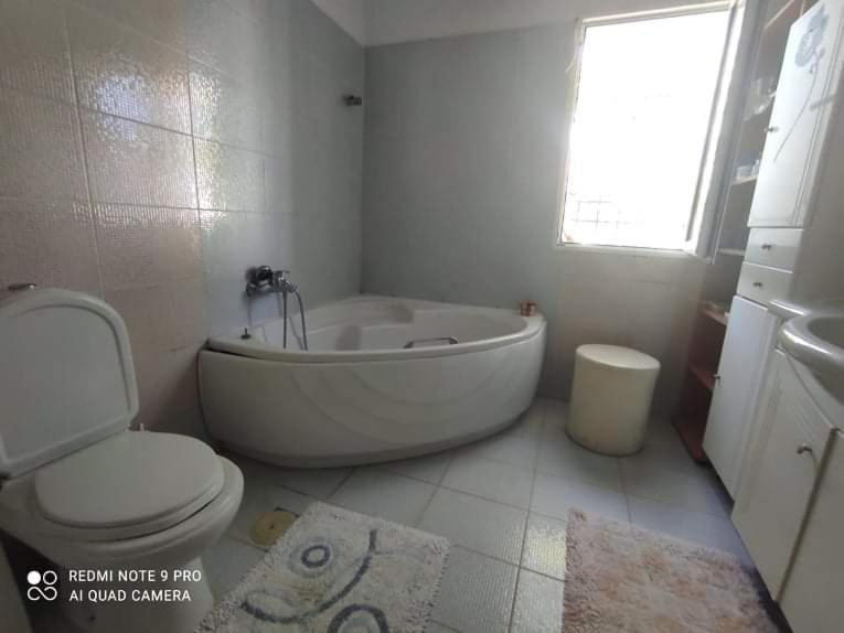 הוילה אנביסוס Pleasant House With Garden!! מראה חיצוני תמונה